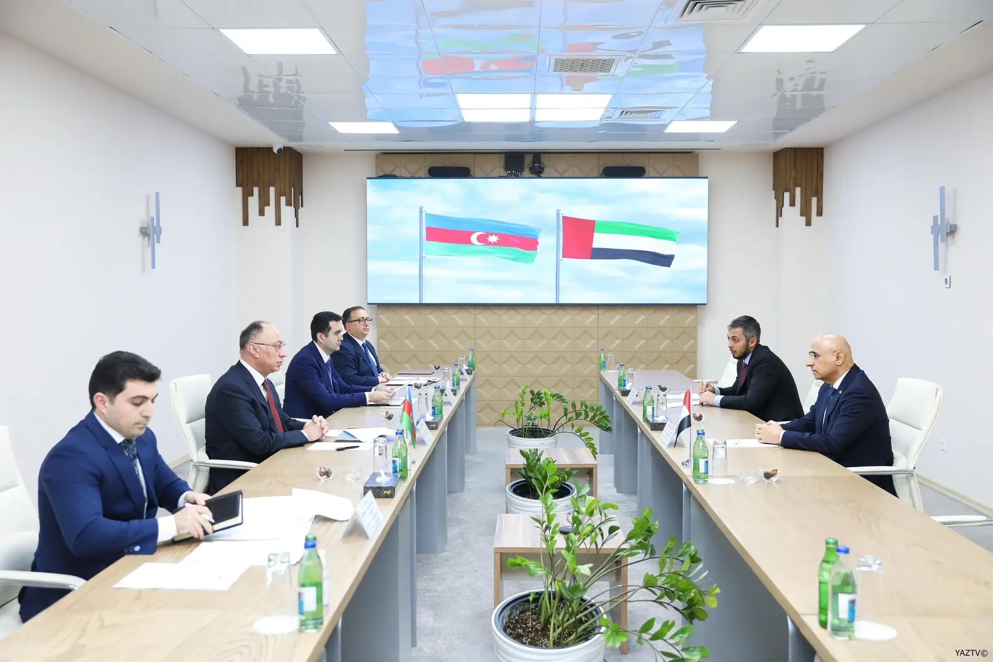 AQTA sədri səfirlə görüşdü