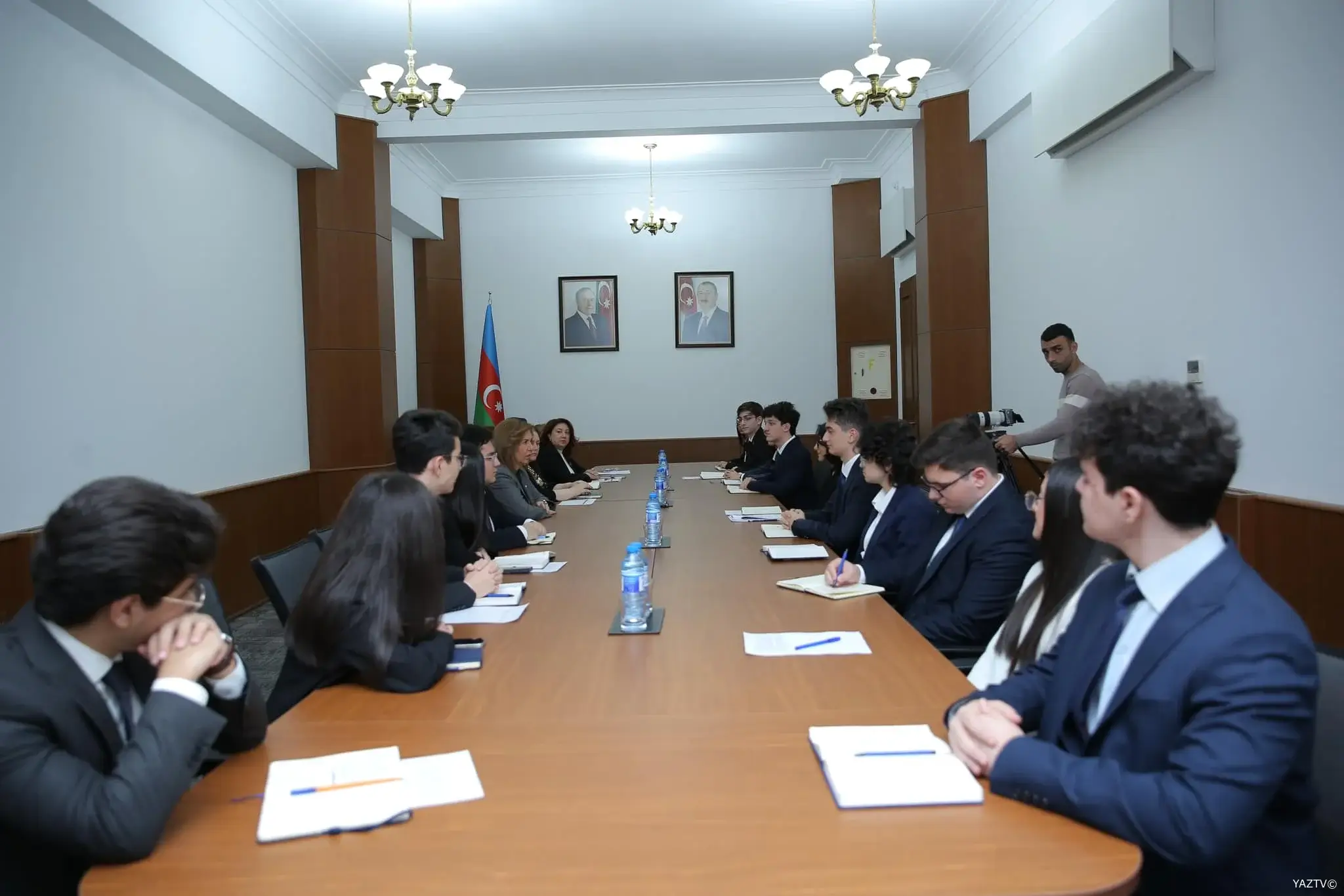 Bahar Muradova Uşaq Səfirlər Məclisinin üzvləri ilə görüşüb