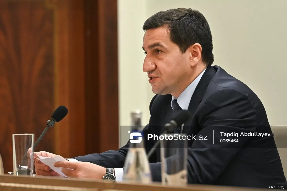 Hikmət Hacıyev: "Şərq-Qərb toqquşması dərinləşir"